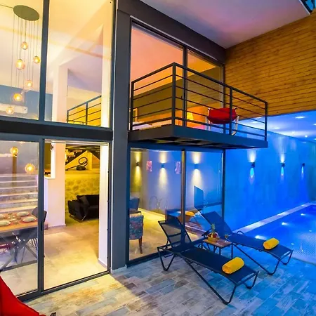 Villa Gece Isolated Honeymoon Heated Pool