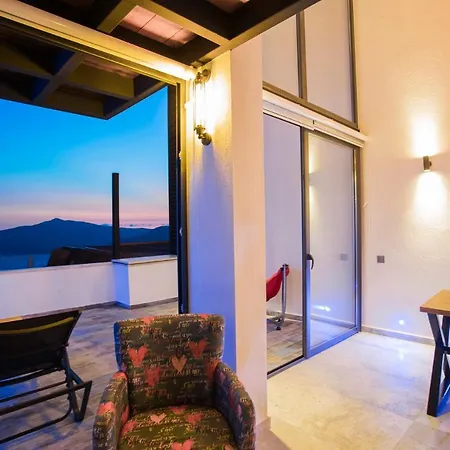 Gece Isolated Honeymoon Heated Pool Villa