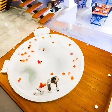 Villa Gece Isolated Honeymoon Heated Pool *