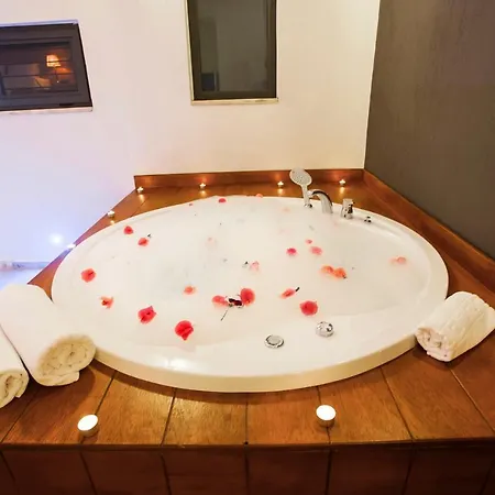 Villa Gece Isolated Honeymoon Heated Pool *